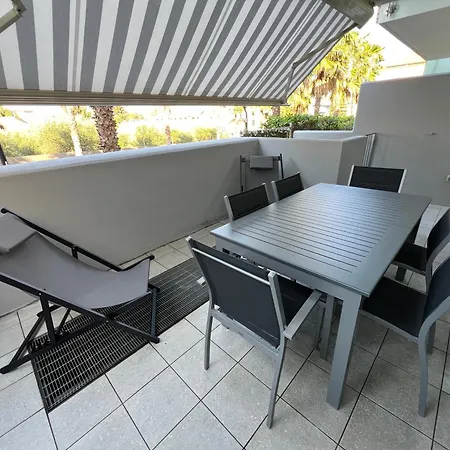 Palm Grove House Con Terrazzo E Box Privato
