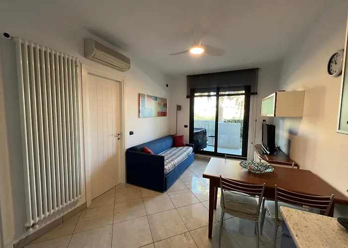 Palm Grove House Con Terrazzo E Box Privato *