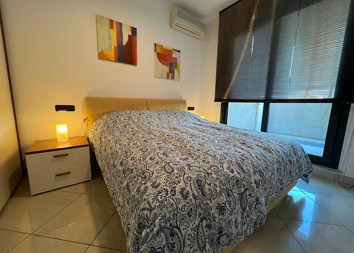 Palm Grove House Con Terrazzo E Box Privato *